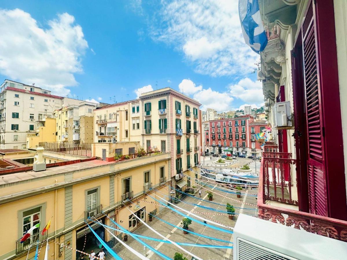 Bed and Breakfast Family Relax Caracciolo à Naples Extérieur photo
